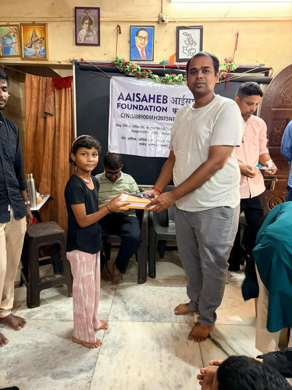 School Supplies Distribution Programme - photo 19