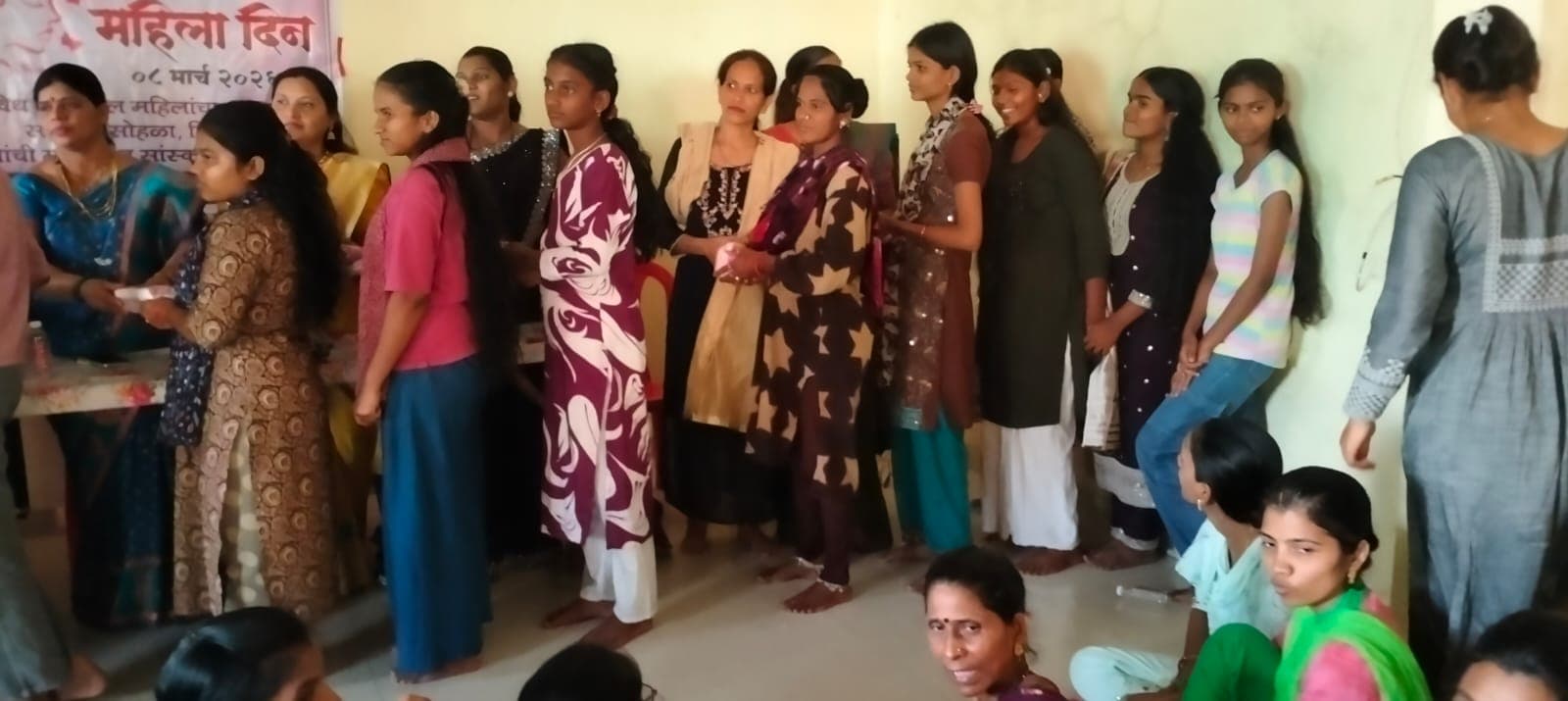 Sanitary Pad Distribution Initiative - Kashtakari Nagar - photo 3